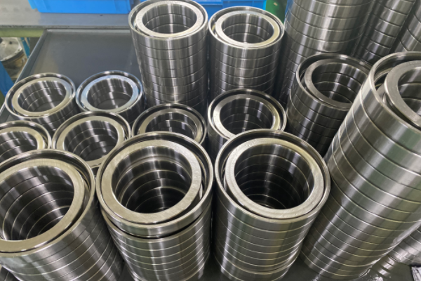 角接触球轴承怎么分正反面？