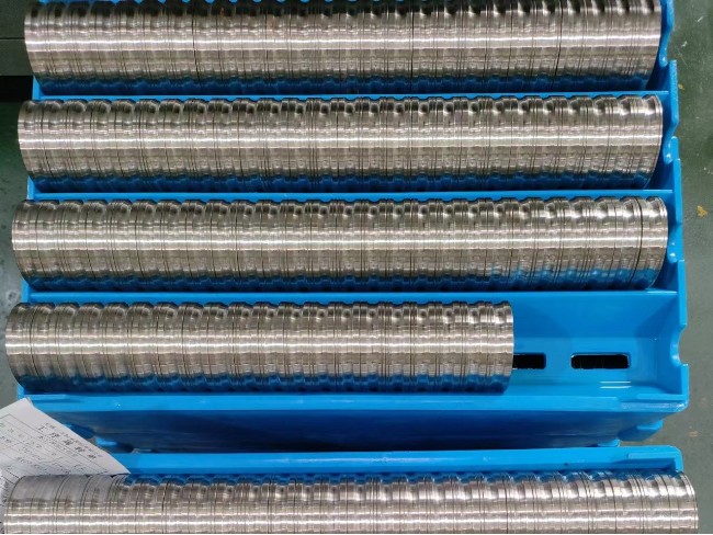 角接触球轴承是选择金属密封好还是橡胶密封好？听听专业厂家怎么说！