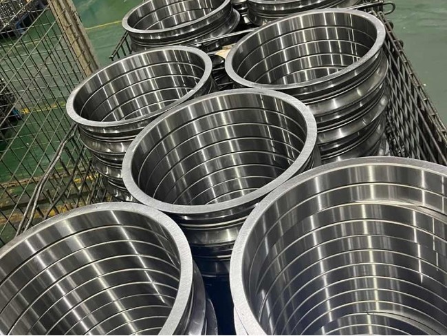 高速角接触陶瓷球轴承的预紧方法有哪些？